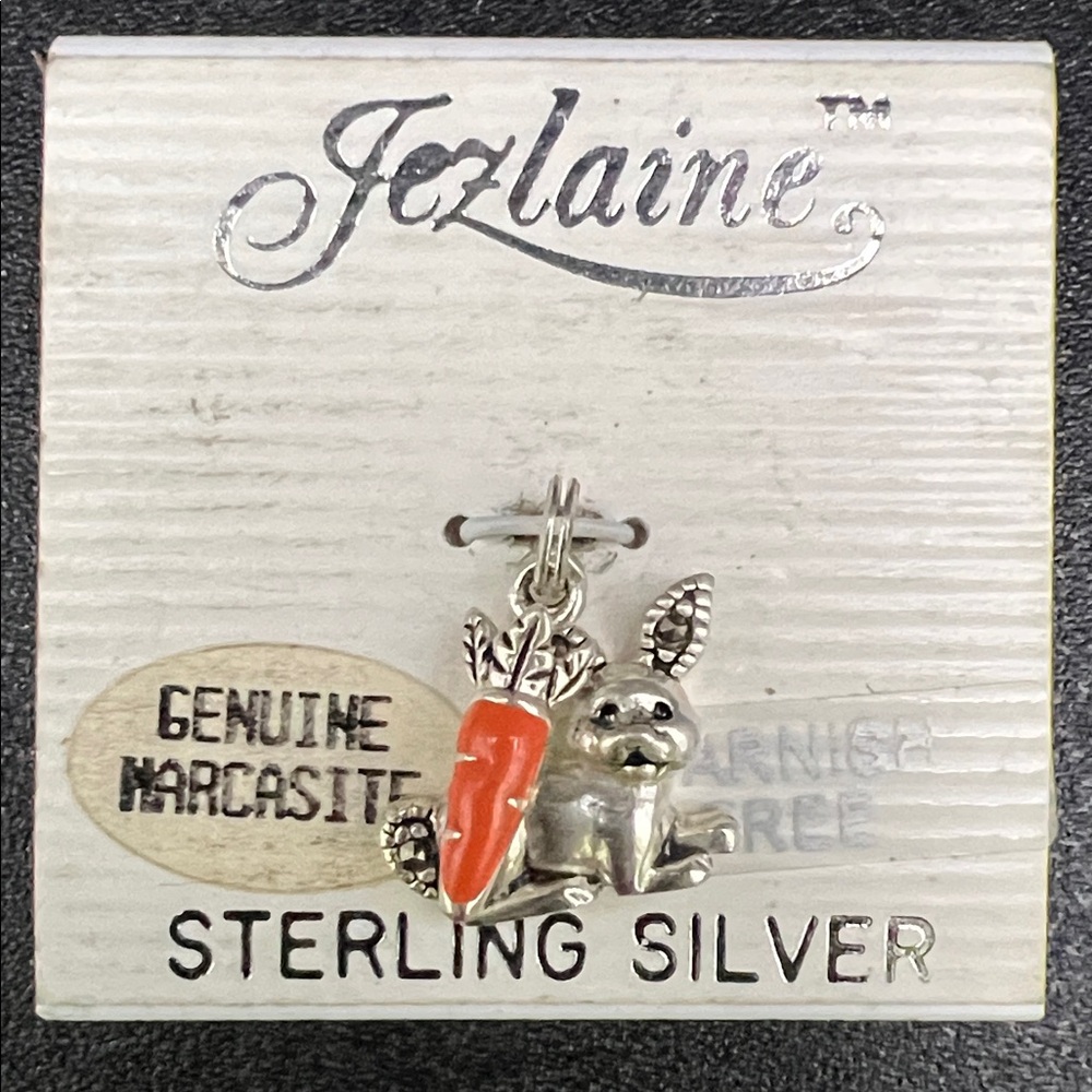 Jezlaine Sterling Silver Bunny & Carrot Charm